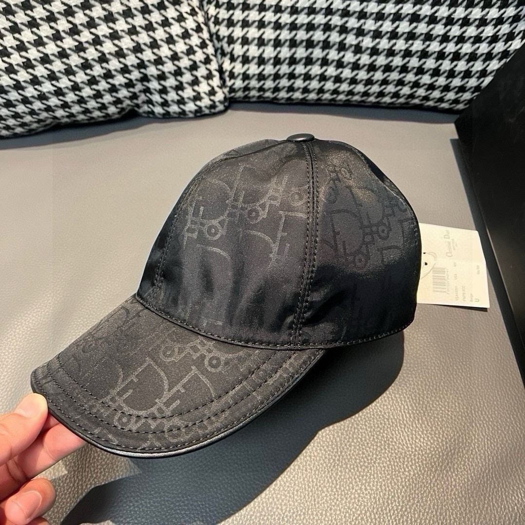 Christian Dior Caps